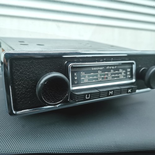 Radio becker avus umk - becker, anno